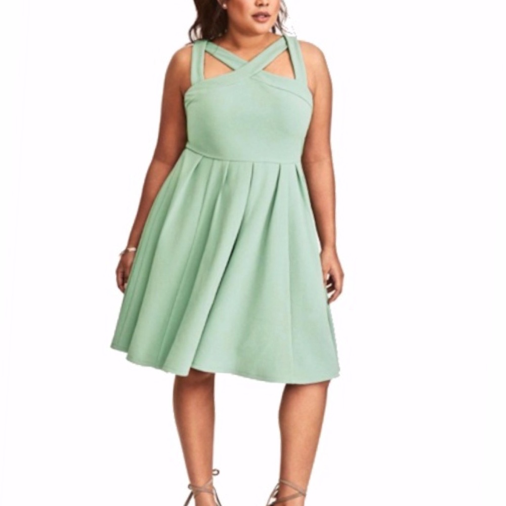Torrid Size 2 mint green dress